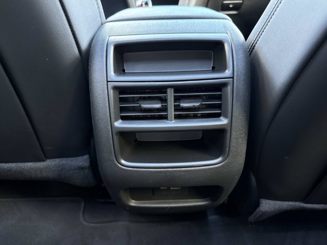 Certified 2024 Cadillac XT5 Premium Luxury w/ LPO, Floor Liner Package AWD/4WD image 64