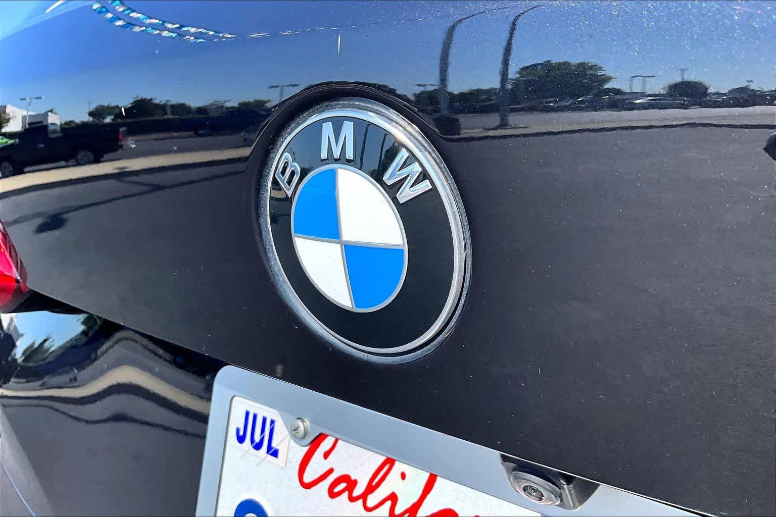 Used 2019 BMW X5 xDrive50i w/ M Sport Package AWD/4WD image 30
