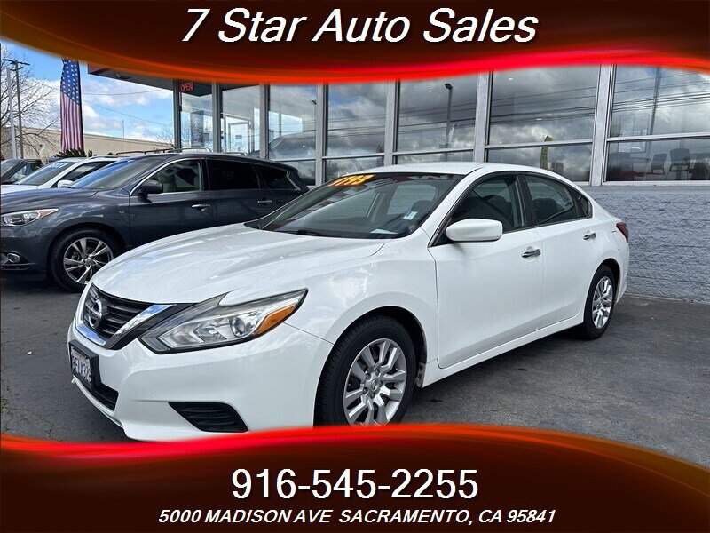 Used 2017 Nissan Altima 2.5 S w/ Power Driver Seat Package FWD image 2