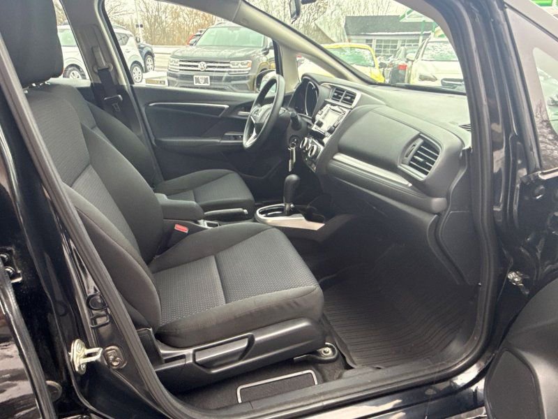 Used 2019 Honda Fit LX image 15