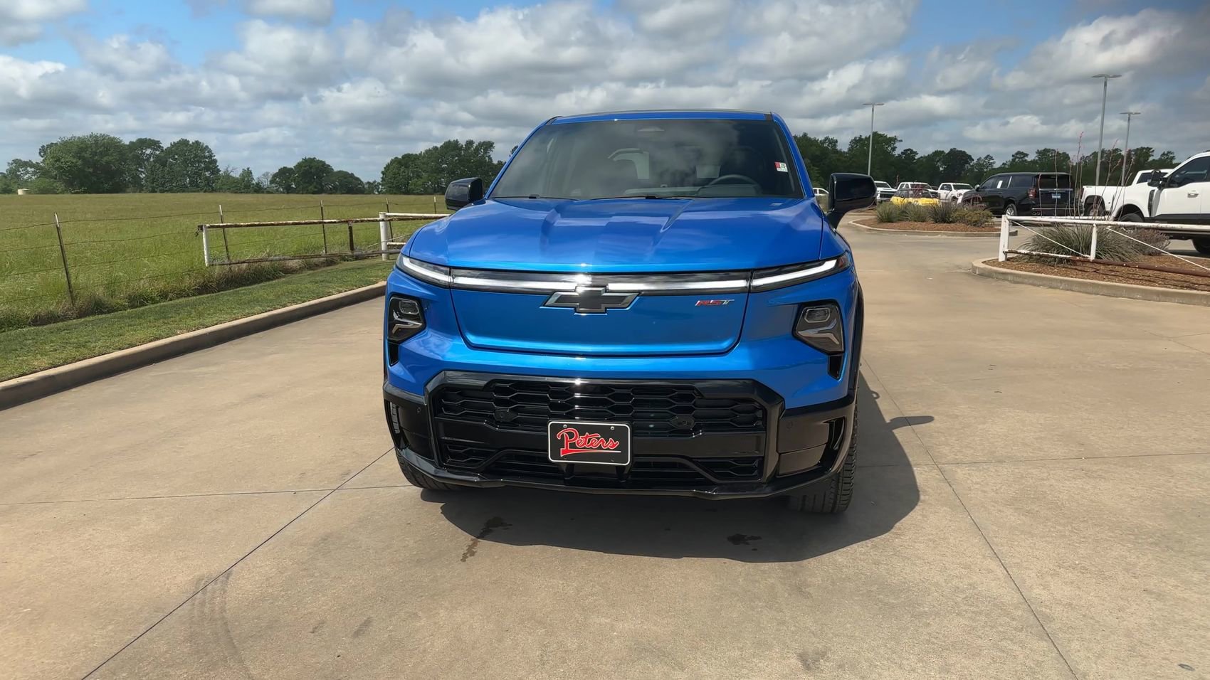 New 2025 Chevrolet Silverado EV RST AWD/4WD image 3