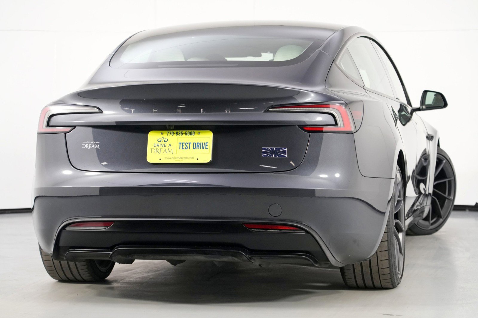 Used 2024 Tesla Model 3 Performance image 5