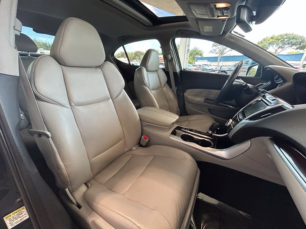 Used 2015 Acura TLX w/ Technology Package FWD image 26