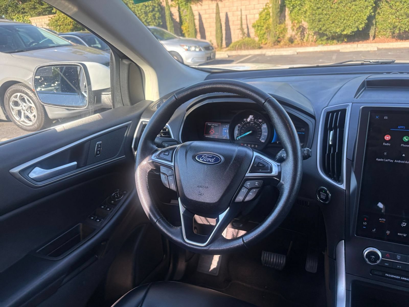 Used 2024 Ford Edge SEL AWD/4WD image 35