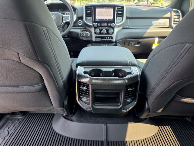 New 2026 RAM 1500 Big Horn w/ Night Edition AWD/4WD image 17