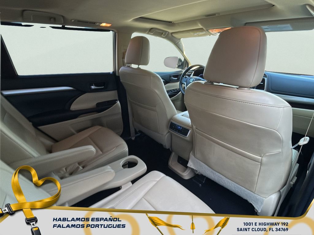 Used 2019 Toyota Highlander XLE image 34