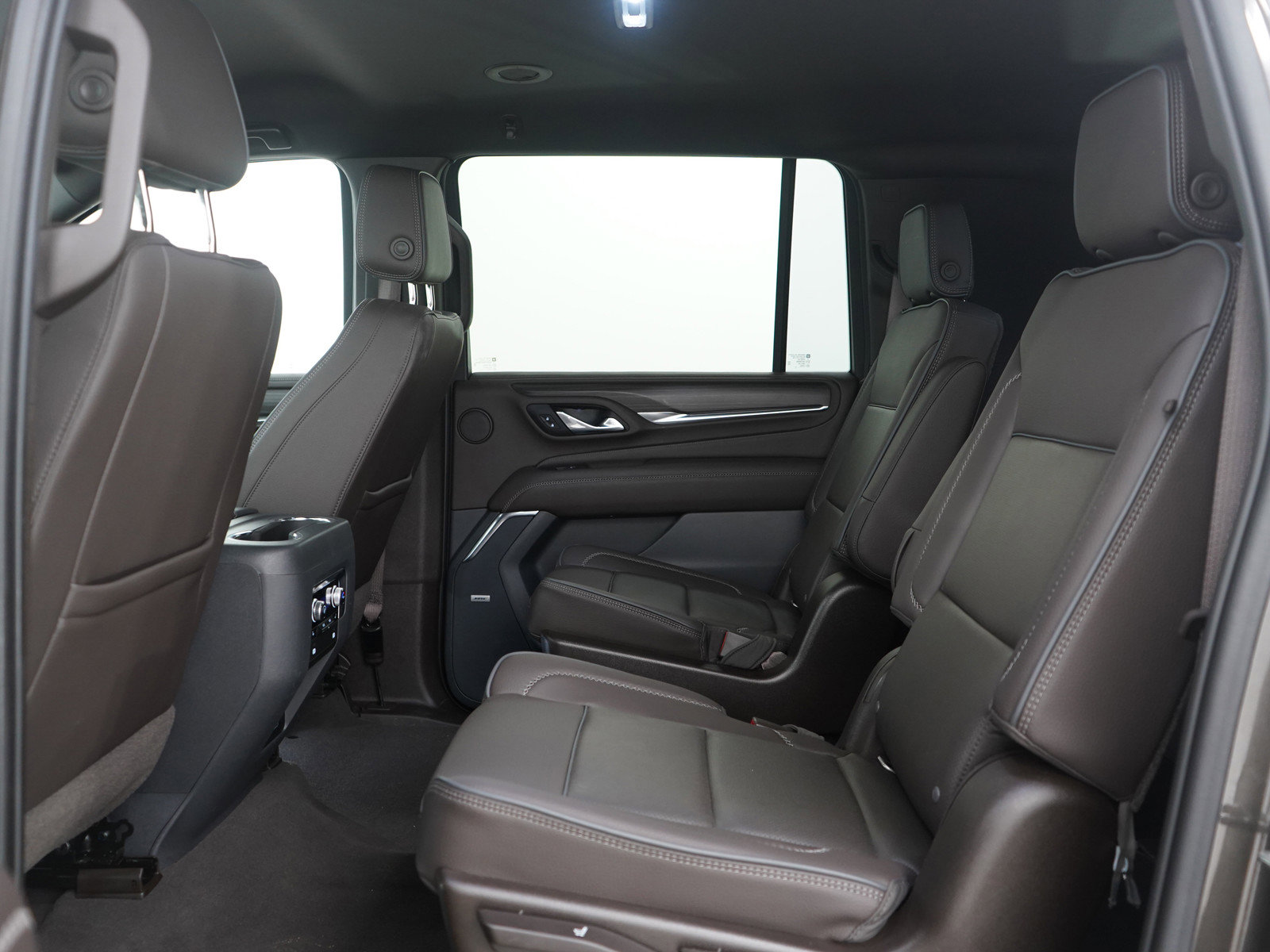 Used 2021 GMC Yukon XL Denali image 21