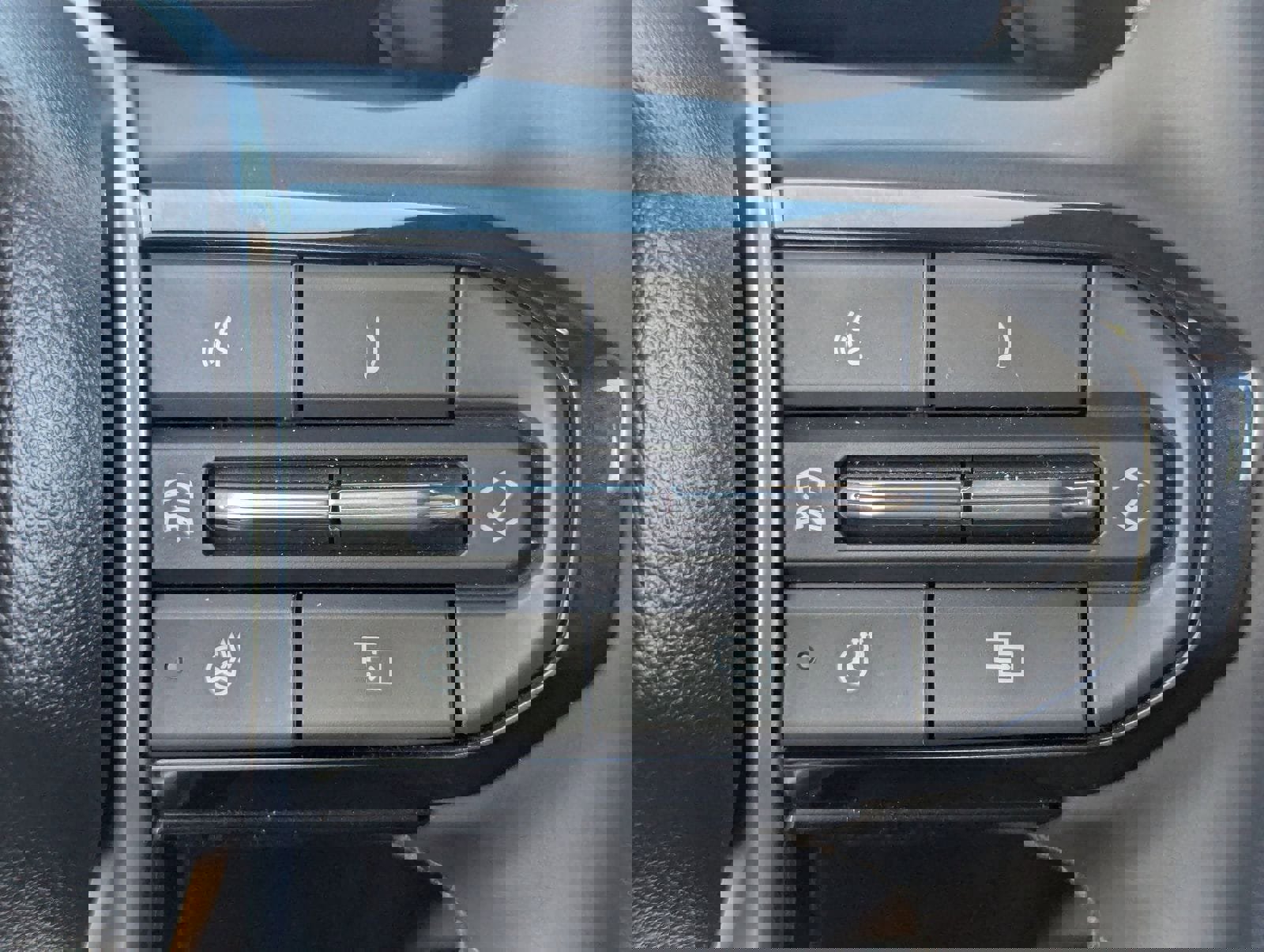 Used 2026 Chevrolet Colorado ZR2 w/ Technology Package image 28