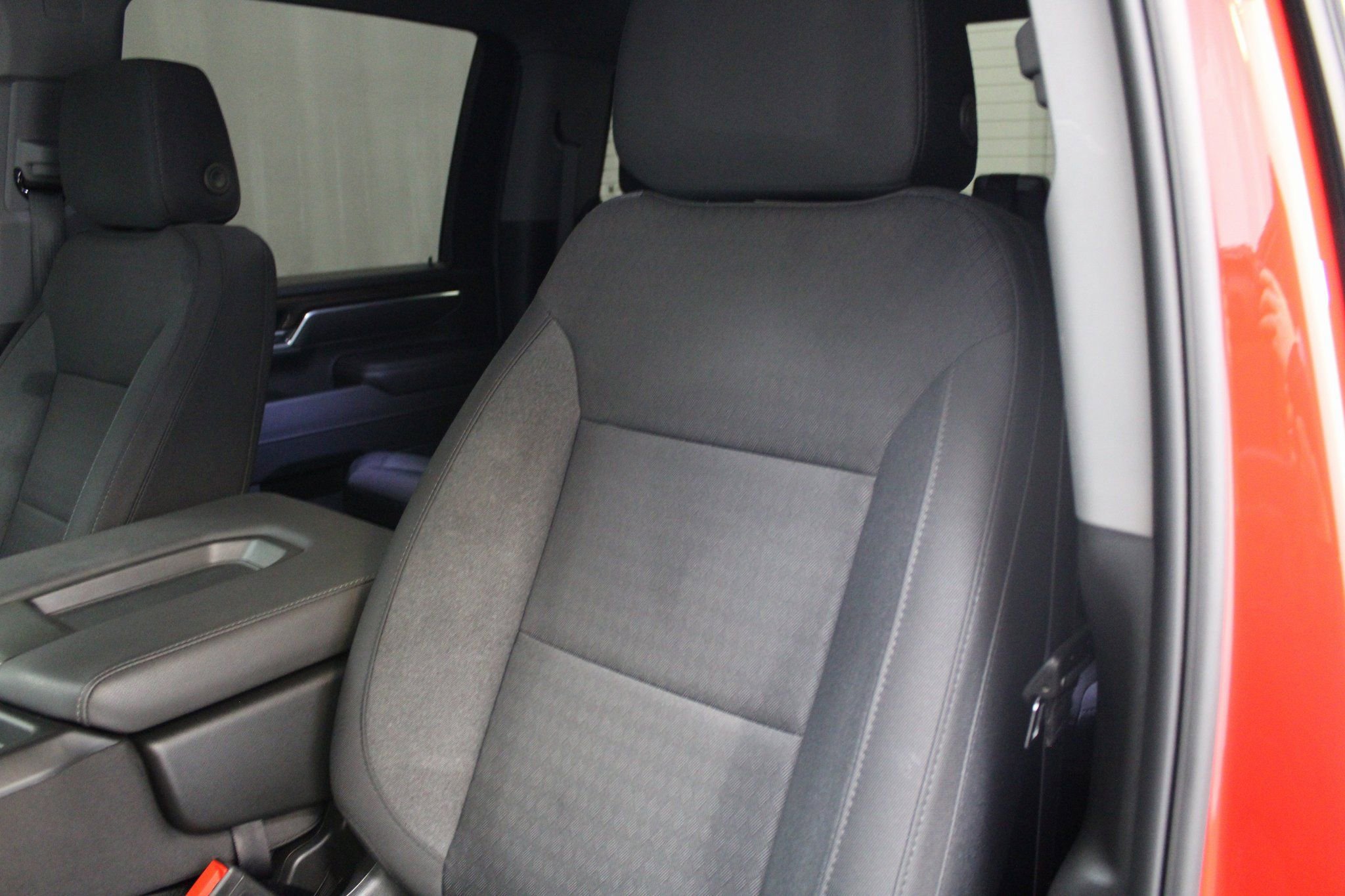 Used 2025 Chevrolet Silverado 2500 LT image 17