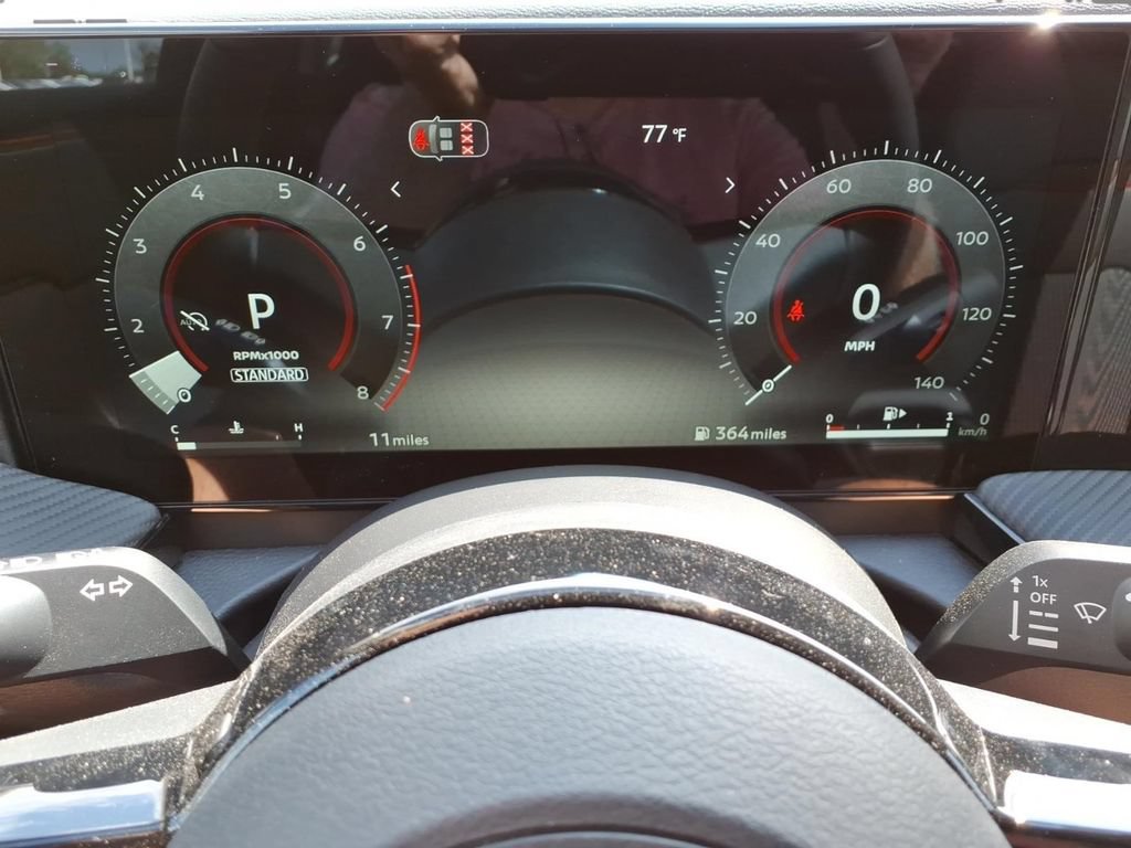 New 2026 Nissan Kicks SR FWD image 17