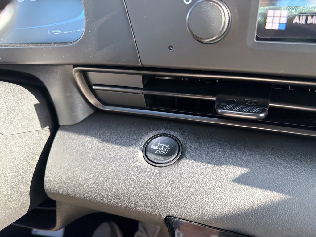 New 2026 Hyundai Elantra Sport image 32