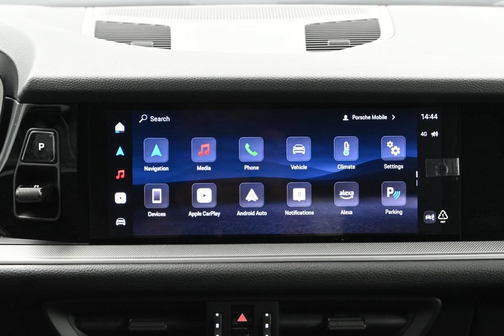 Certified 2026 Porsche Cayenne AWD/4WD image 20