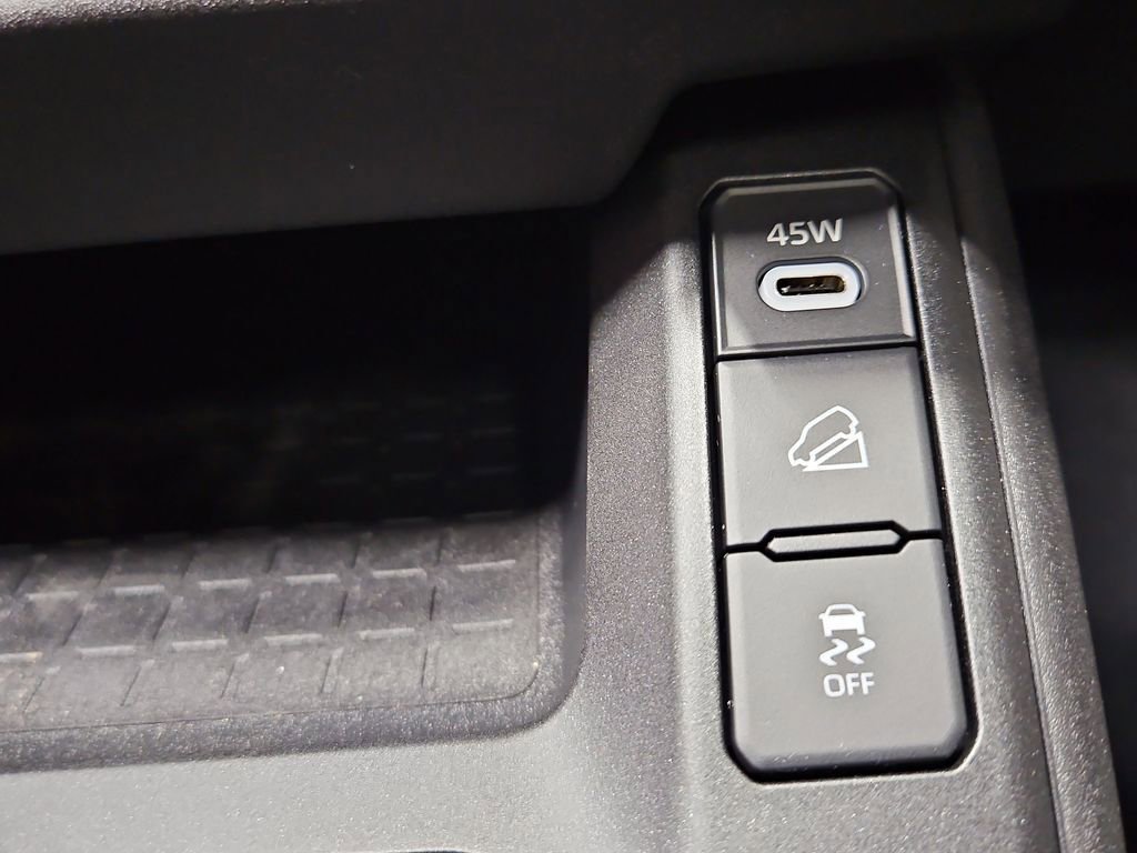 New 2026 Toyota RAV4 XSE image 28