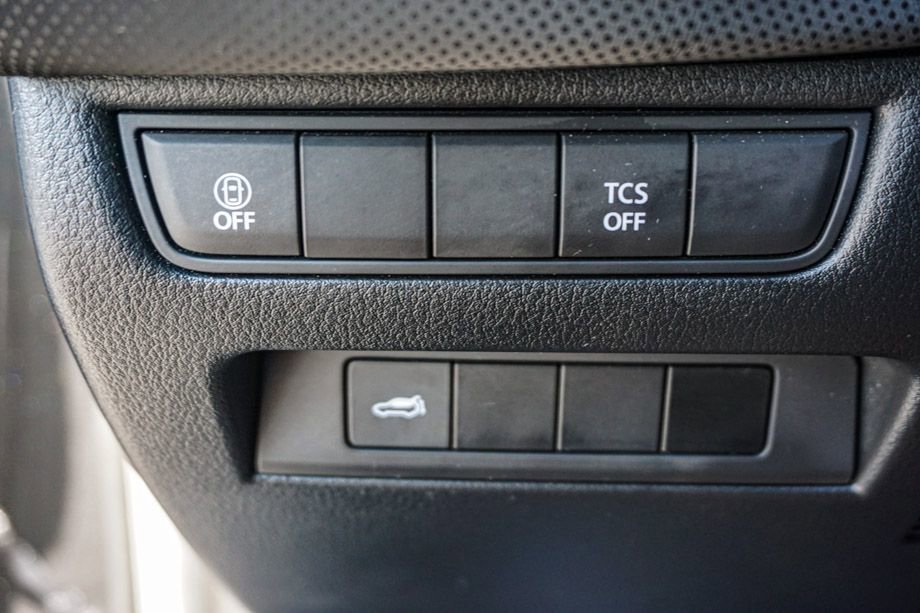 Used 2024 MAZDA CX-50 AWD 2.5 S w/ Preferred Package image 42