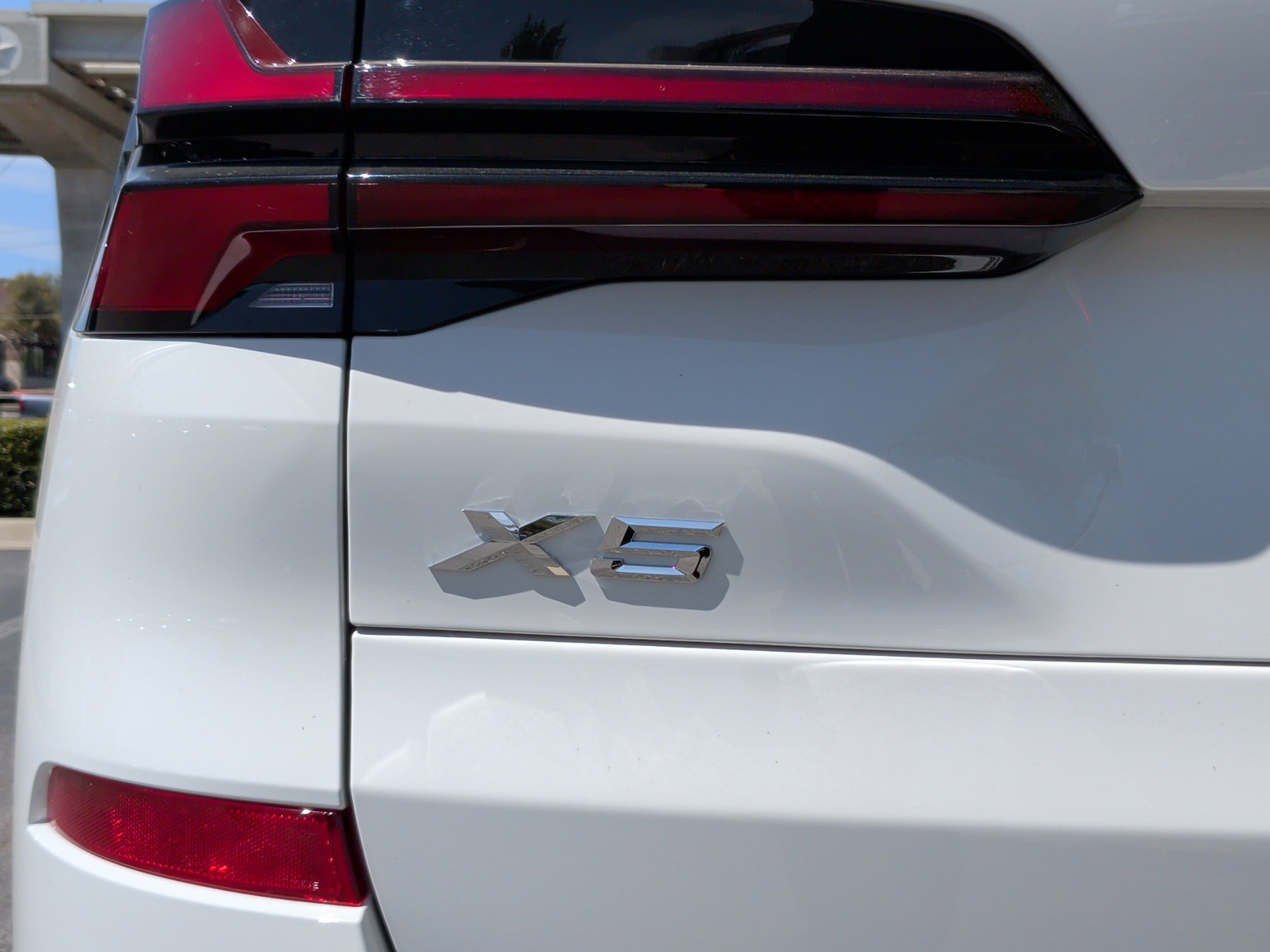 Certified 2026 BMW X5 xDrive40i w/ M Sport Package image 11