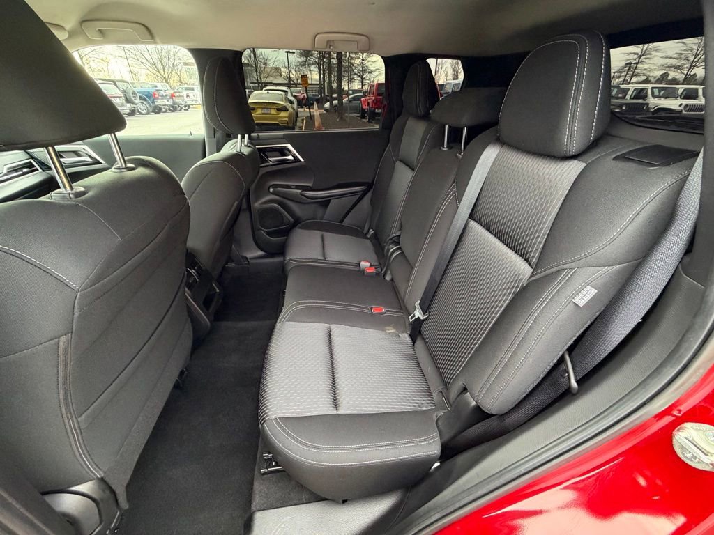 Used 2022 Mitsubishi Outlander ES image 18