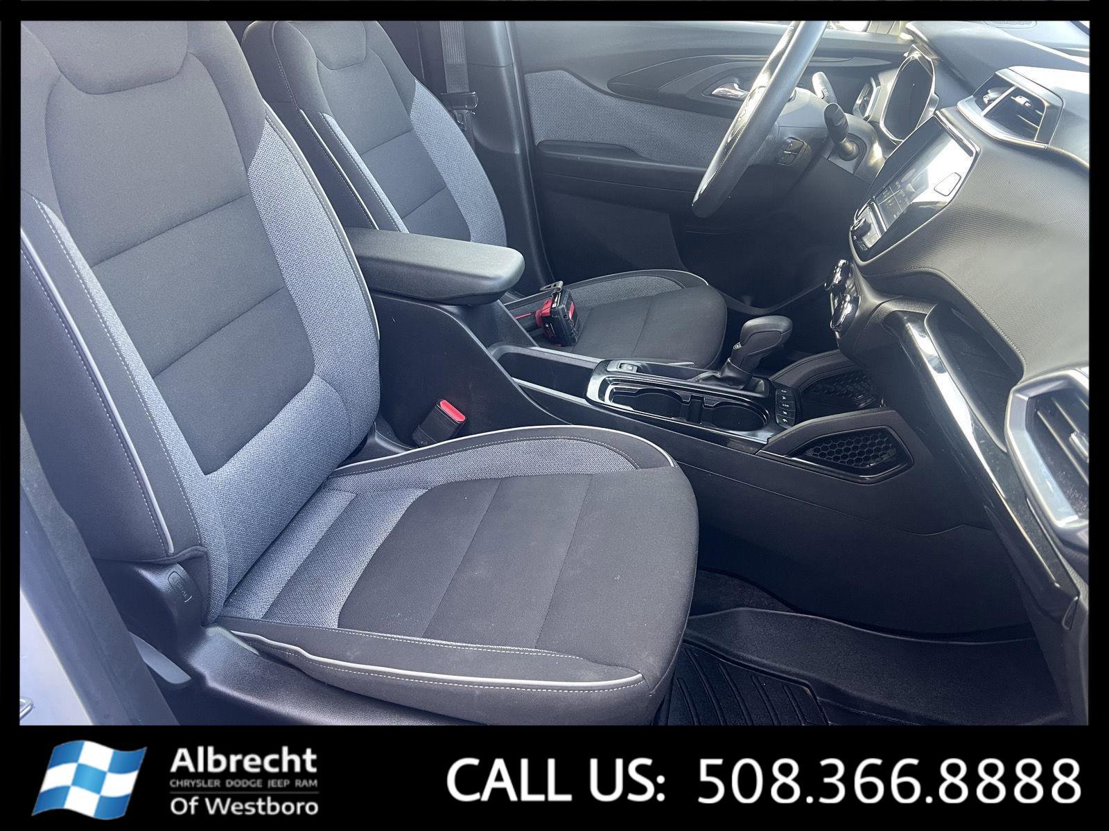 Used 2023 Chevrolet TrailBlazer LT w/ Convenience Package image 20