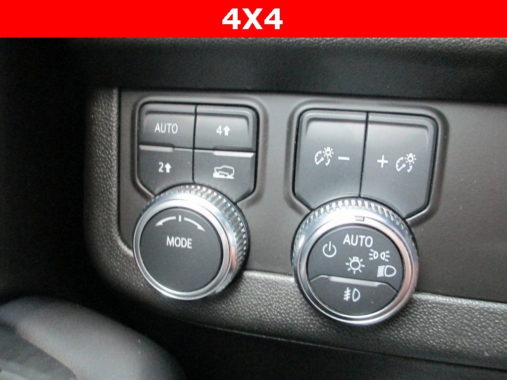 Certified 2023 GMC Yukon XL SLT w/ SLT Premium Package image 29