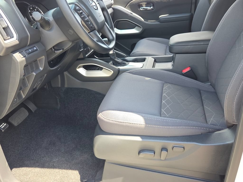 New 2026 Nissan Frontier SV w/ Tow Package RWD image 3