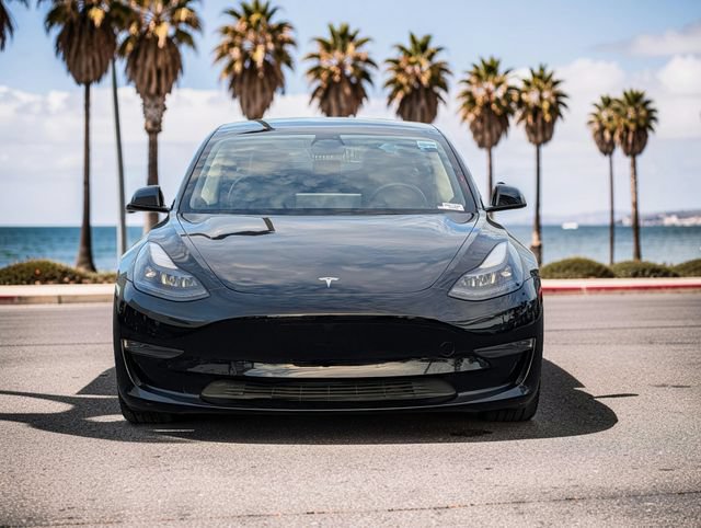 Used 2023 Tesla Model 3 Standard Range RWD image 3