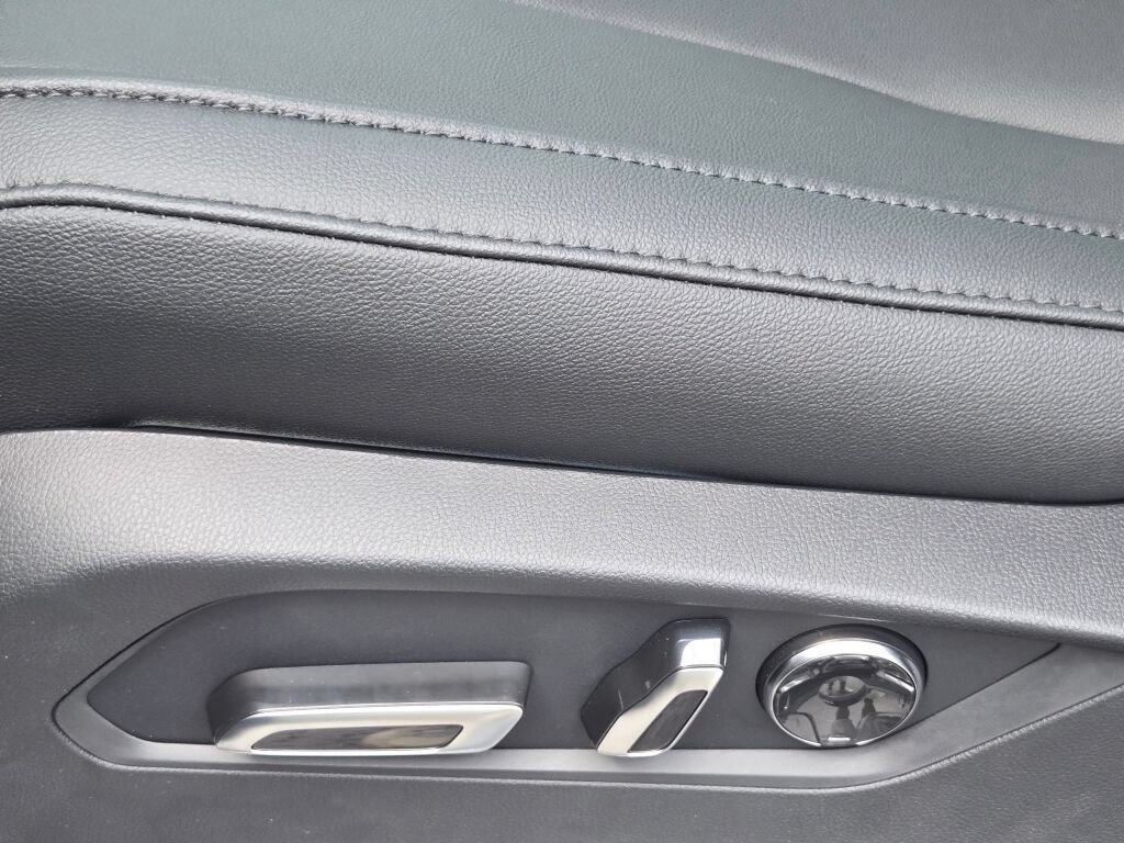 New 2026 Acura MDX SH-AWD image 32