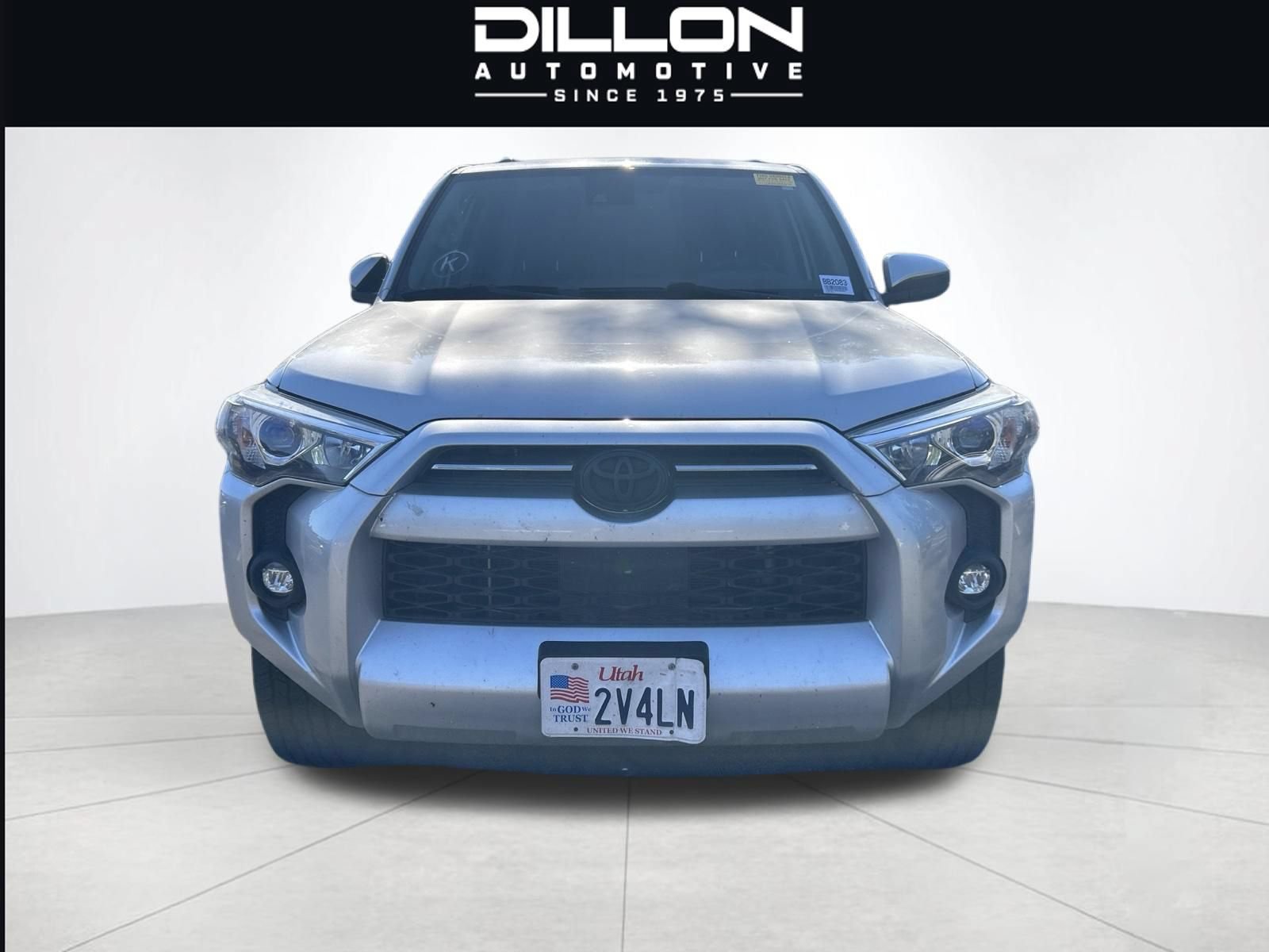 Used 2022 Toyota 4Runner SR5 AWD/4WD image 16
