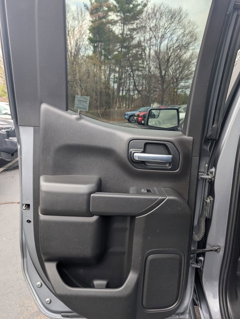 Used 2020 Chevrolet Silverado 1500 Custom Trail Boss w/ Custom Convenience Package AWD/4WD image 14