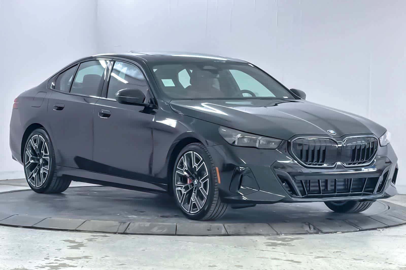 New 2026 BMW 530i w/ M Sport Package RWD image 9