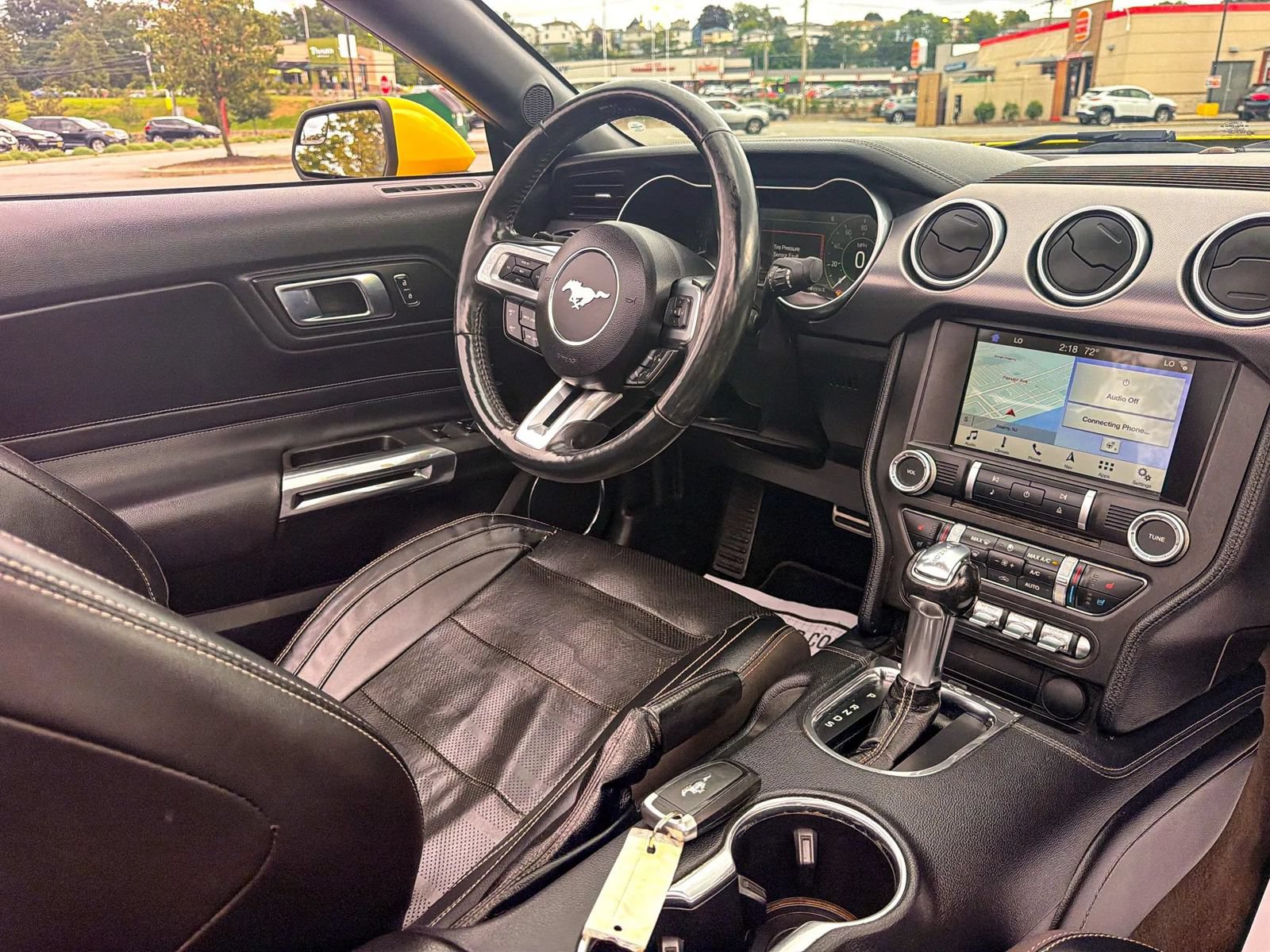 Used 2018 Ford Mustang Premium w/ Equipment Group 201A RWD image 18
