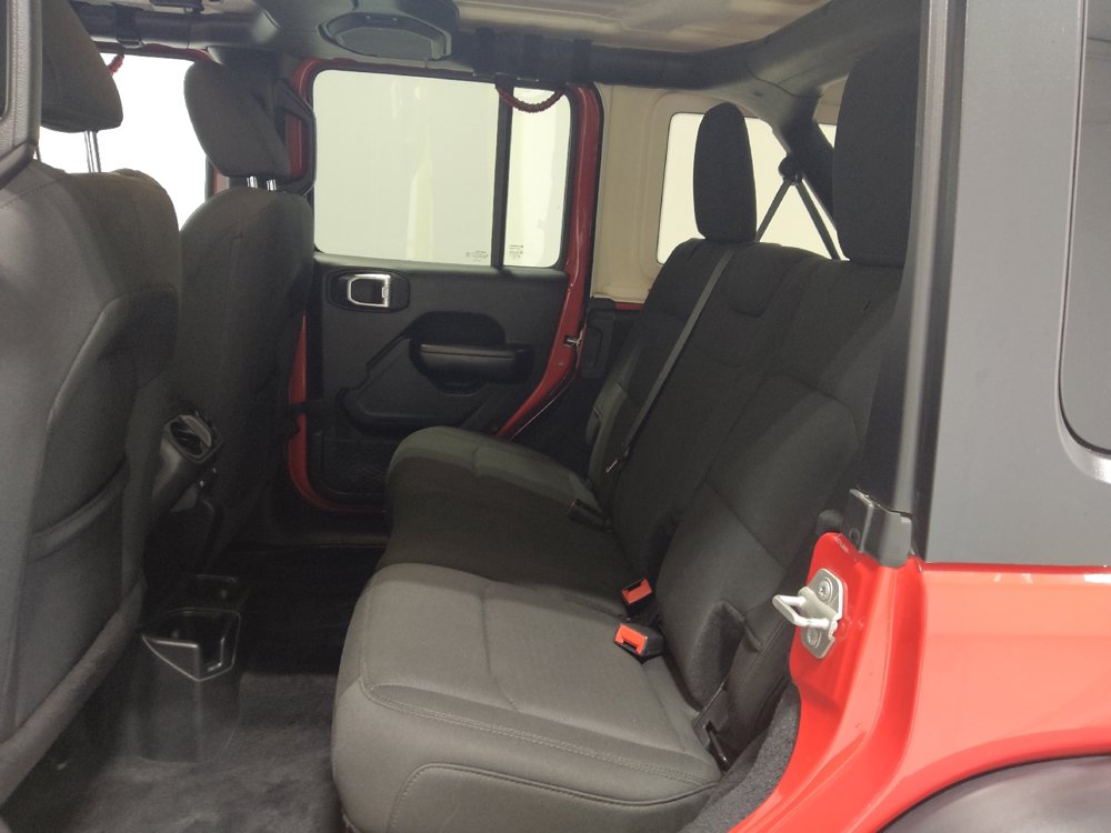 Used 2019 Jeep Wrangler Unlimited Sport S AWD/4WD image 18