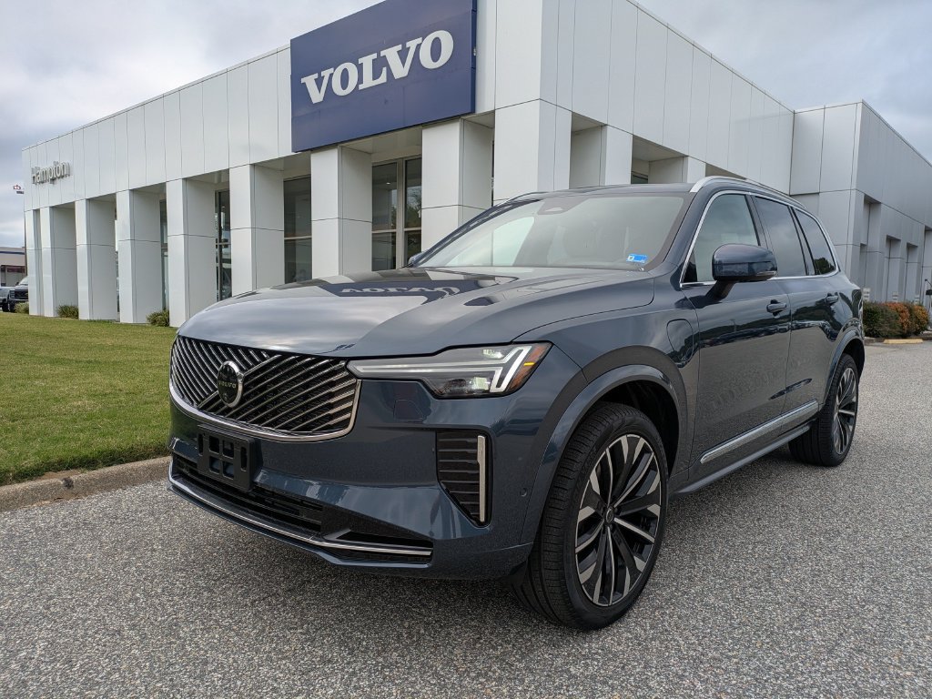 New 2026 Volvo XC90 T8 Ultra AWD/4WD image 2