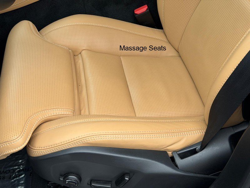 Certified 2024 Volvo XC90 B6 Ultimate w/ Lounge Package AWD/4WD image 23