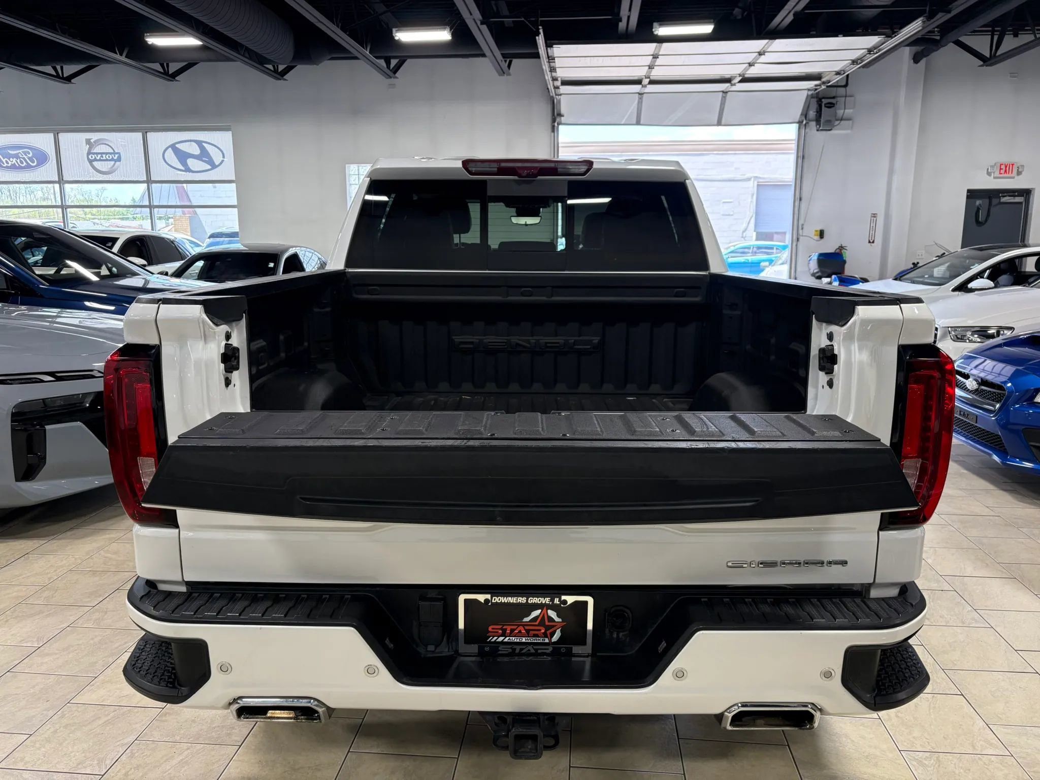 Used 2024 GMC Sierra 1500 Denali w/ Denali Reserve Package AWD/4WD image 40