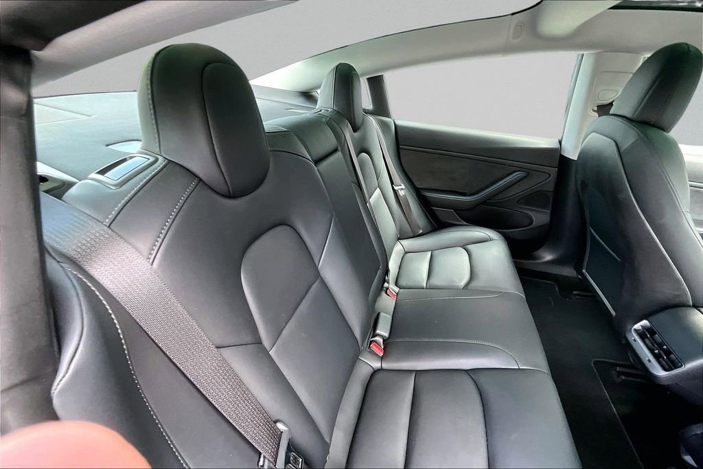 Used 2020 Tesla Model 3 Long Range image 26