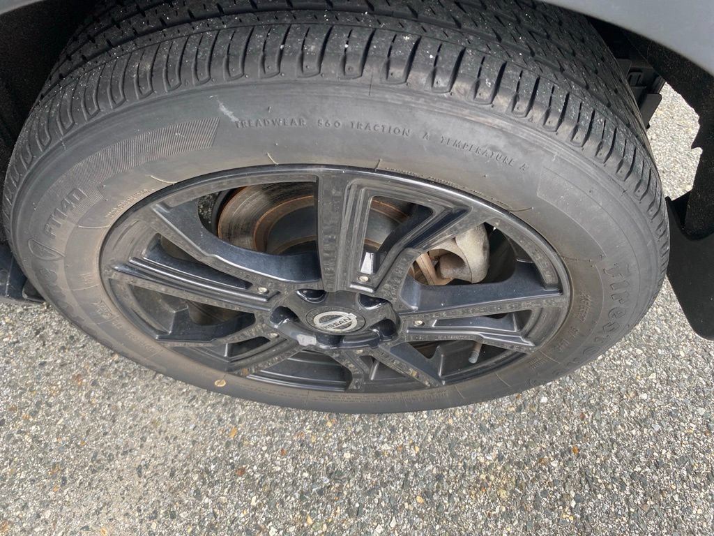 Used 2021 Nissan Kicks SR w/ SR Premium Package FWD image 8