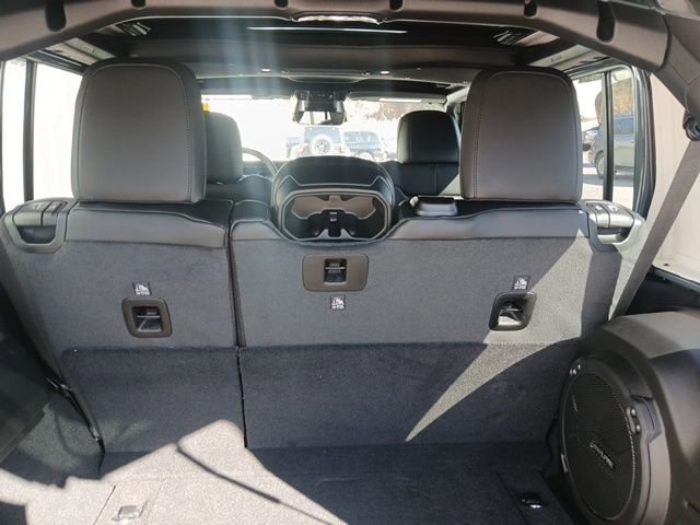 New 2026 Jeep Wrangler Unlimited Rubicon image 23