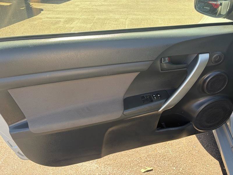 Used 2015 Scion tC FWD image 10