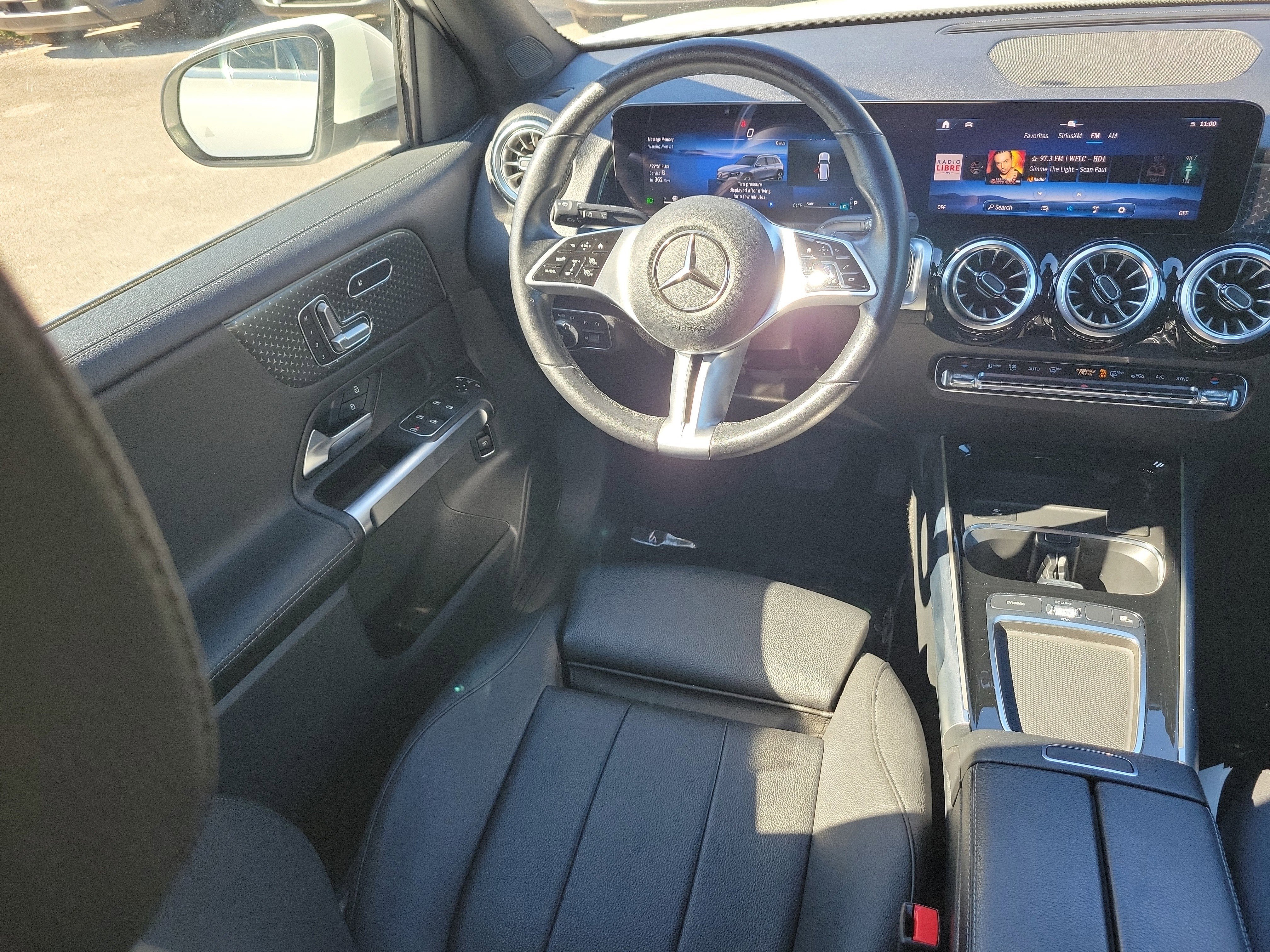 Used 2024 Mercedes-Benz GLB 250 image 9