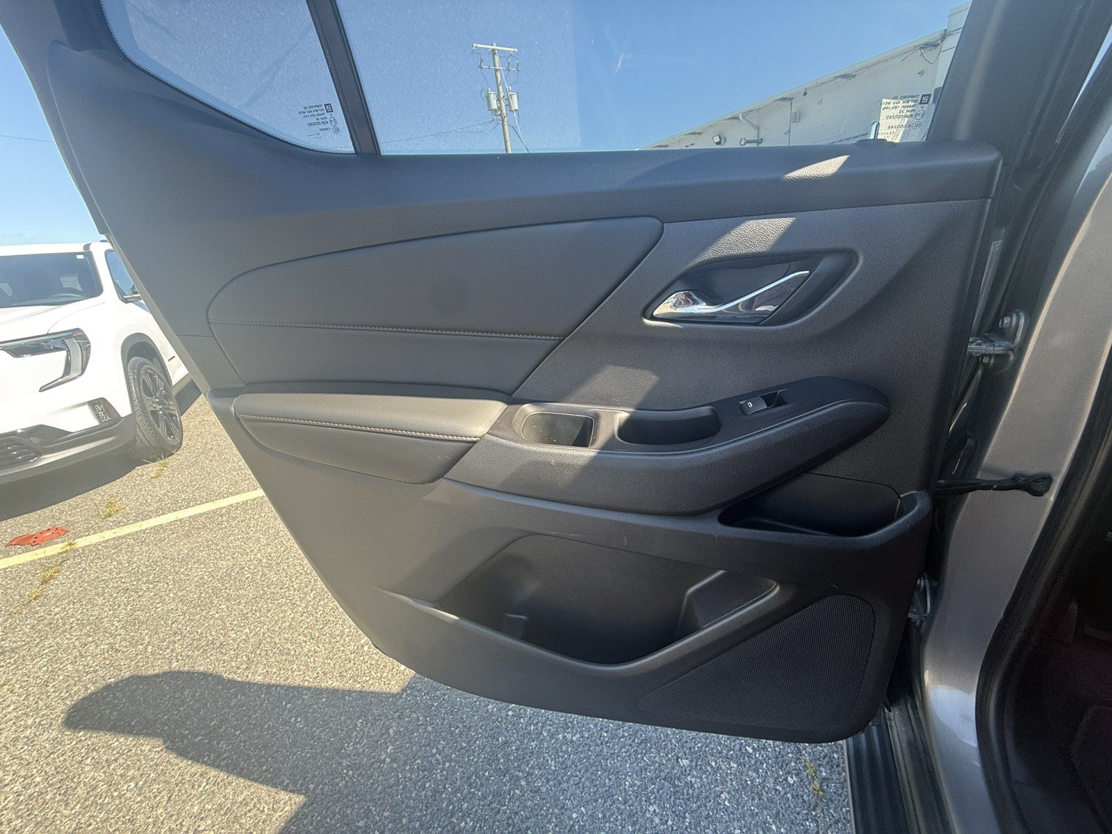 Used 2018 Chevrolet Traverse LT FWD image 28