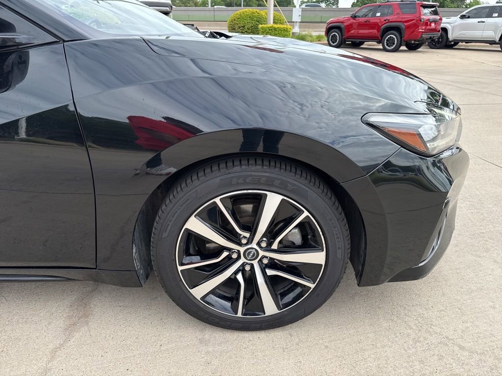 Used 2023 Nissan Maxima SV w/ Floor Mat Group FWD image 7