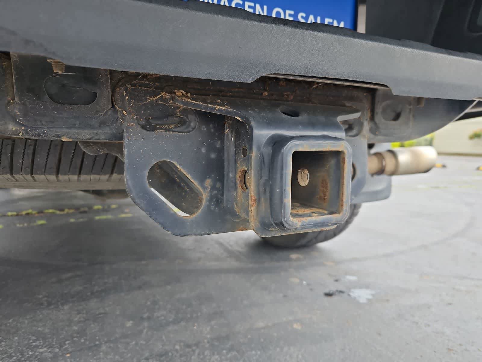 Used 2018 Toyota Tacoma Limited AWD/4WD image 36