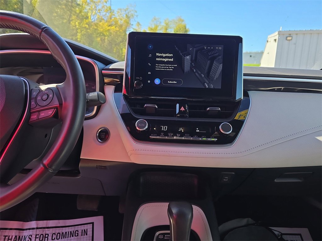 Used 2024 Toyota Corolla SE image 19