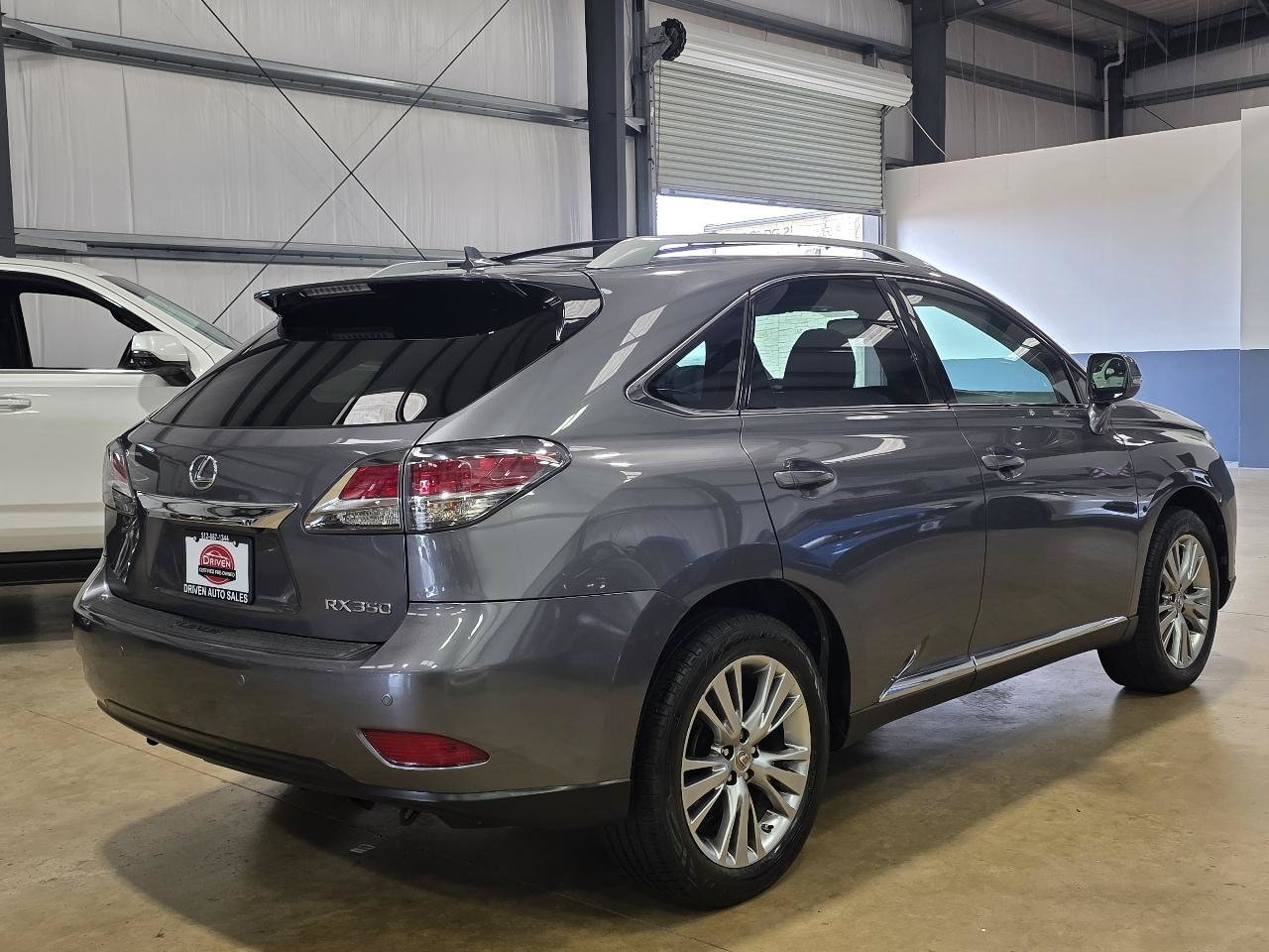 Used 2013 Lexus RX 350 FWD w/ Navigation Pkg image 4