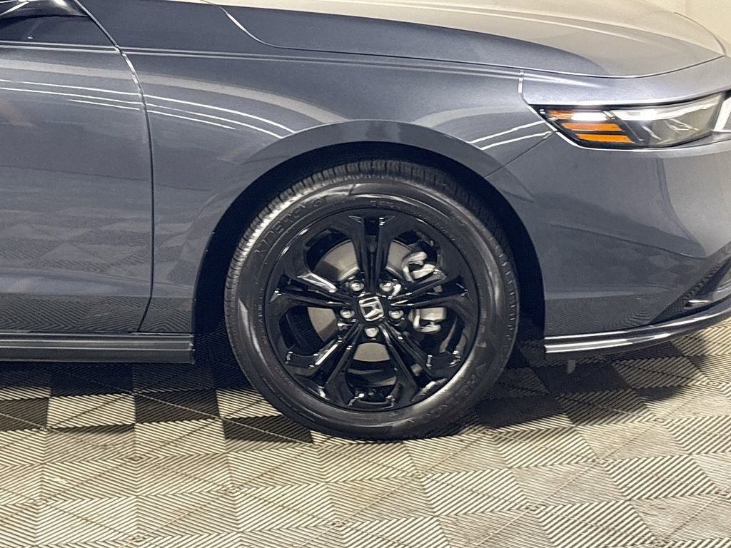 Used 2025 Honda Accord SE image 23