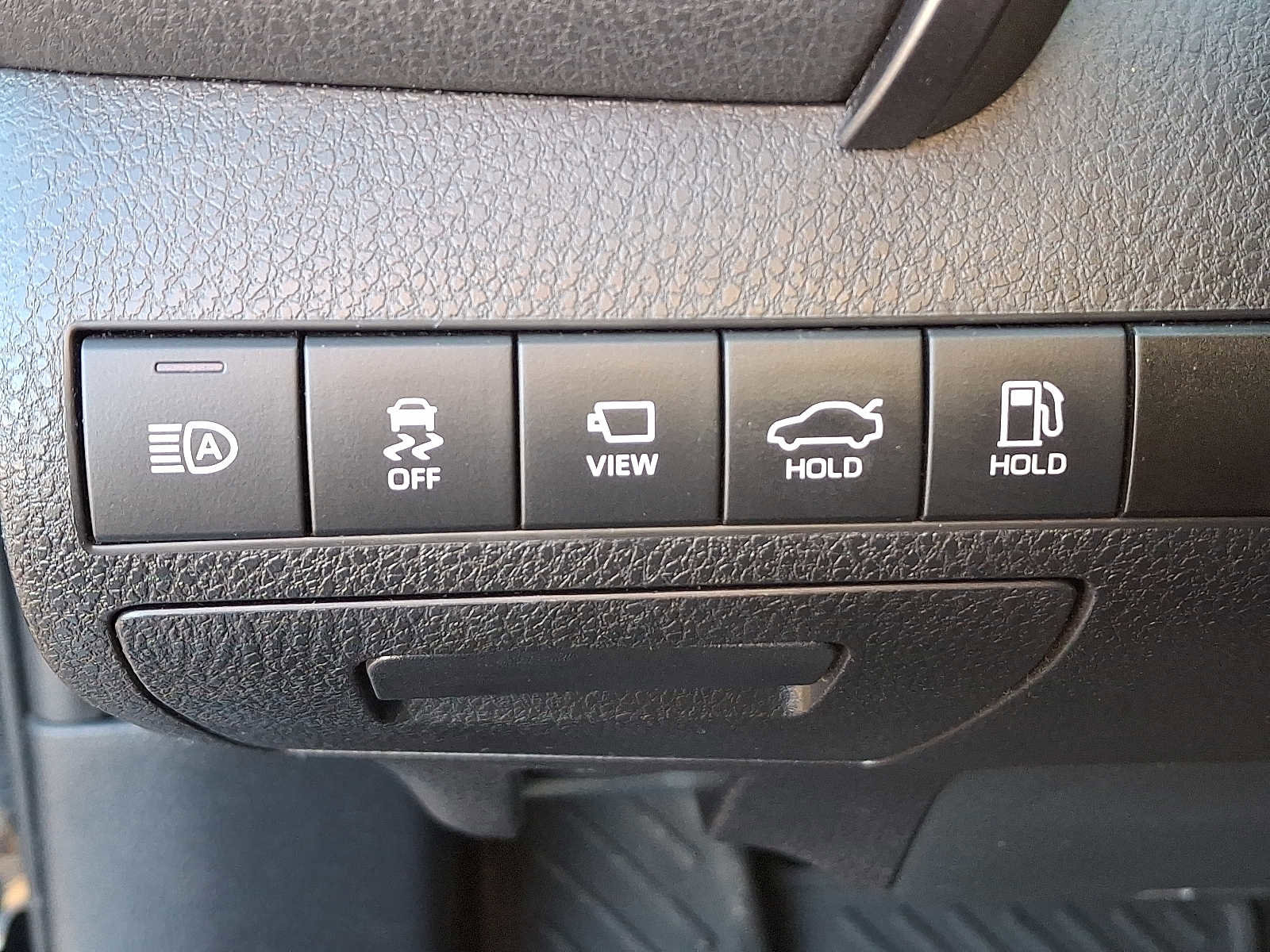 Used 2021 Toyota Camry XLE w/ Navigation Package image 27