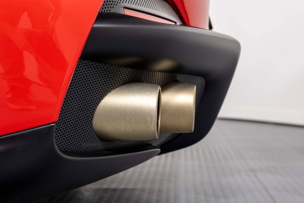 Certified 2022 Ferrari Portofino M image 20