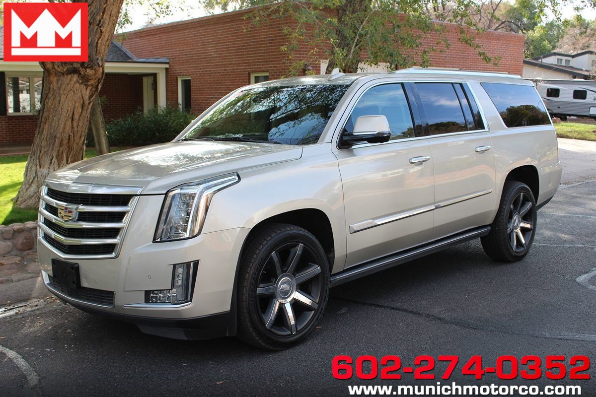 Used 2015 Cadillac Escalade ESV Premium image 1