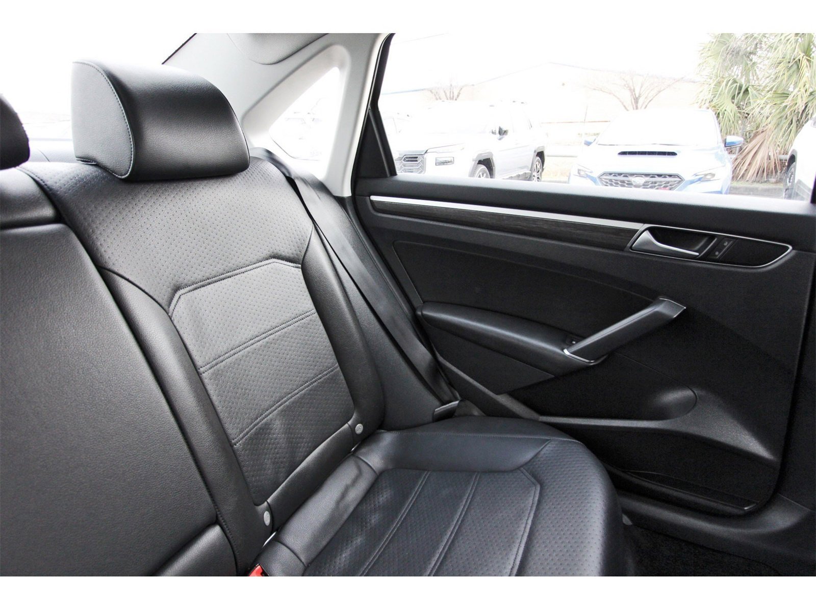 Used 2016 Volkswagen Passat 1.8T SE image 12