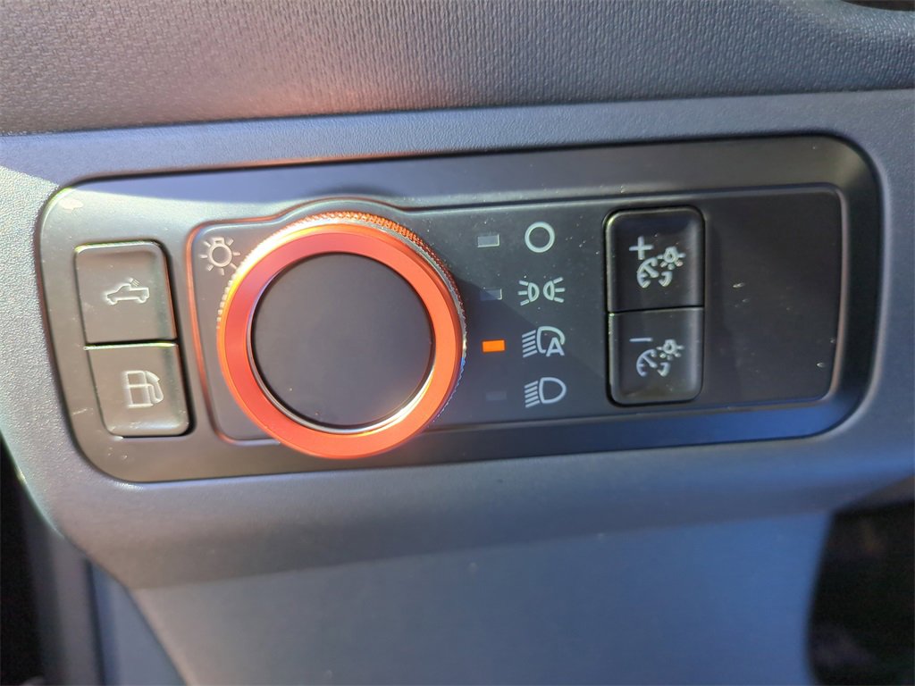 Used 2023 Ford Maverick XL image 25