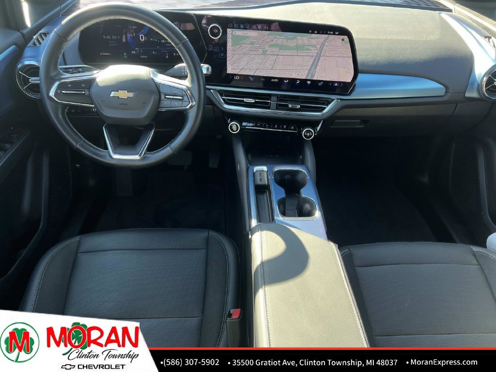 Certified 2025 Chevrolet Equinox EV LT w/ Convenience Package FWD image 15